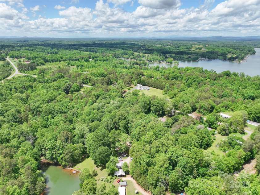 4585 Sunrise Beach Road, Catawba, NC 28609.  MLS# CAR4254390, YatesRealty ID 18940. 