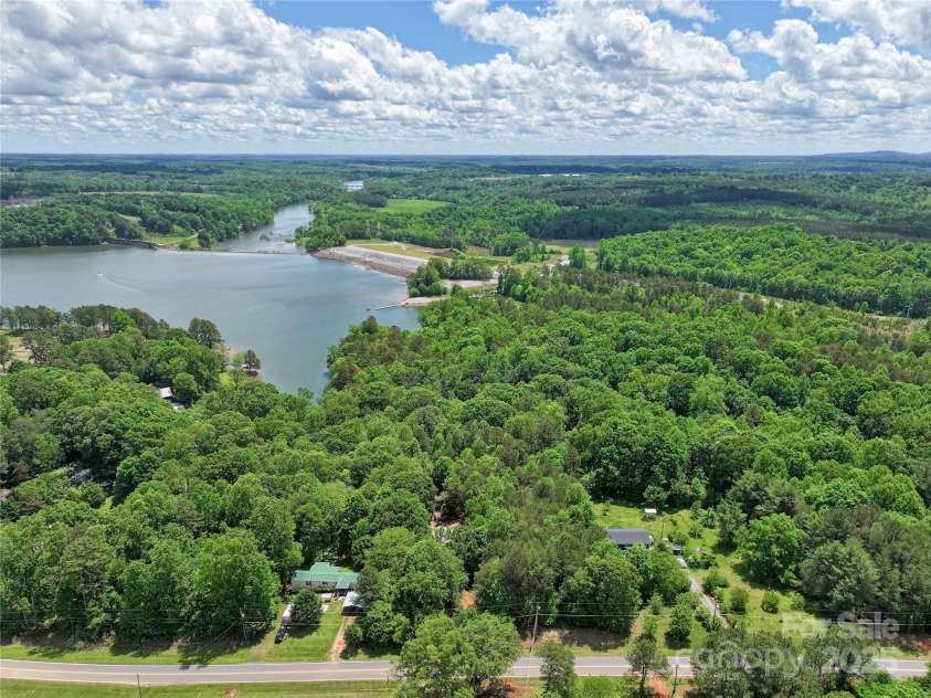 4585 Sunrise Beach Road, Catawba, NC 28609.  MLS# CAR4254390, YatesRealty ID 18940. 