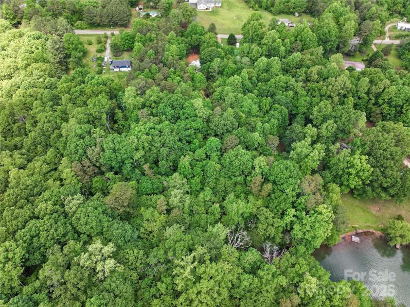 4585 Sunrise Beach Road, Catawba, NC 28609.  MLS# CAR4254390, YatesRealty ID 18940. 