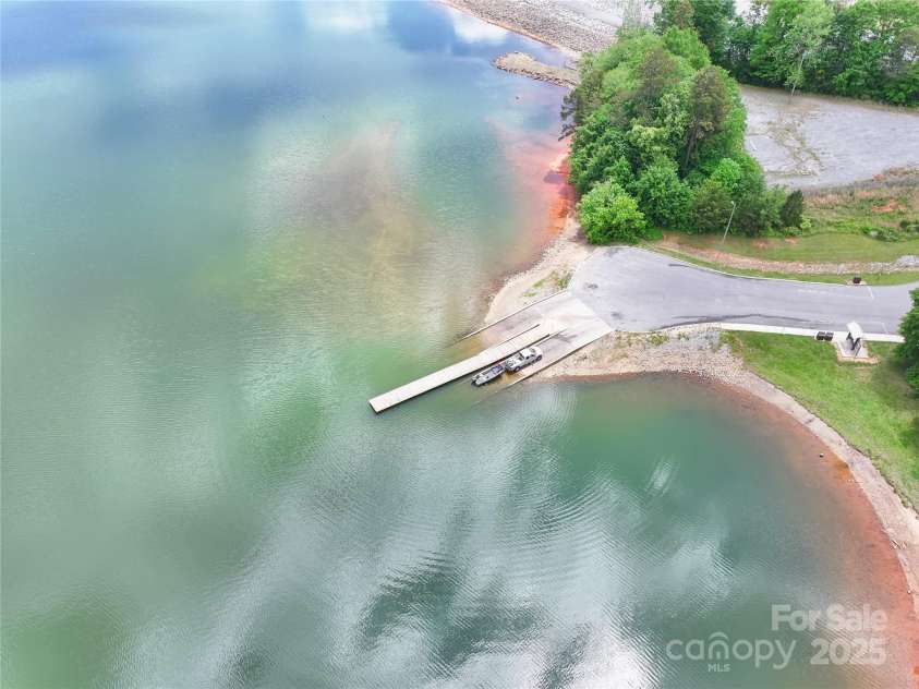 4585 Sunrise Beach Road, Catawba, NC 28609.  MLS# CAR4254390, YatesRealty ID 18940. 