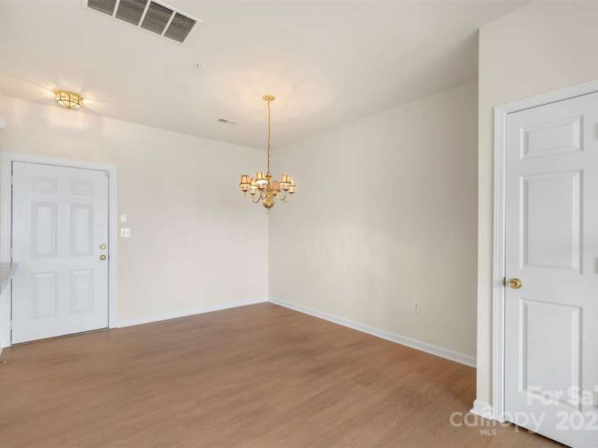 14347 San Paolo Lane, Charlotte, NC 28277.  MLS# CAR4267940, YatesRealty ID 18941. 