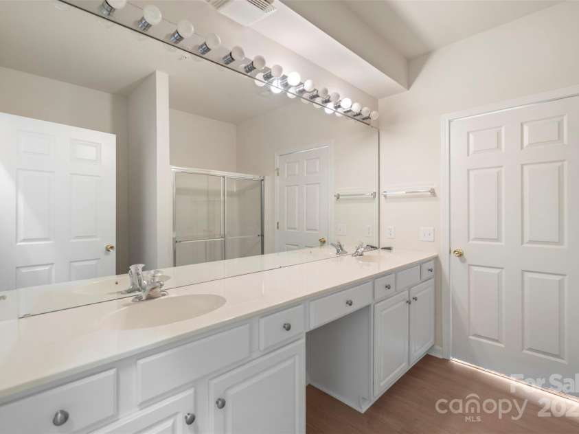 14347 San Paolo Lane, Charlotte, NC 28277.  MLS# CAR4267940, YatesRealty ID 18941. 