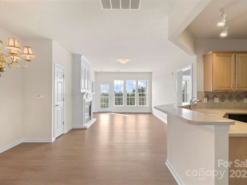 14347 San Paolo Lane, Charlotte, NC 28277.  MLS# CAR4267940, YatesRealty ID 18941. 