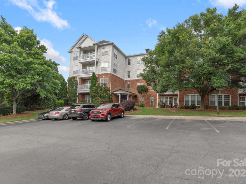 14347 San Paolo Lane, Charlotte, NC 28277.  MLS# CAR4267940, YatesRealty ID 18941. 