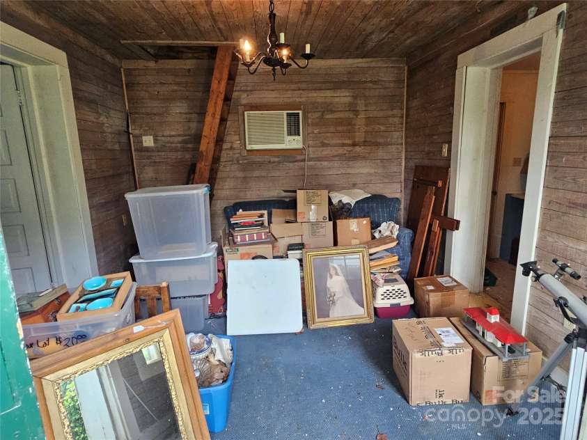 368 Settlemyre Road, Morganton, NC 28655.  MLS# CAR4264485, YatesRealty ID 18943. 