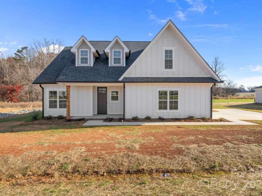 1325 Coppergate Drive, Salisbury, NC 28147.  MLS# CAR4324770, YatesRealty ID 1895. 
