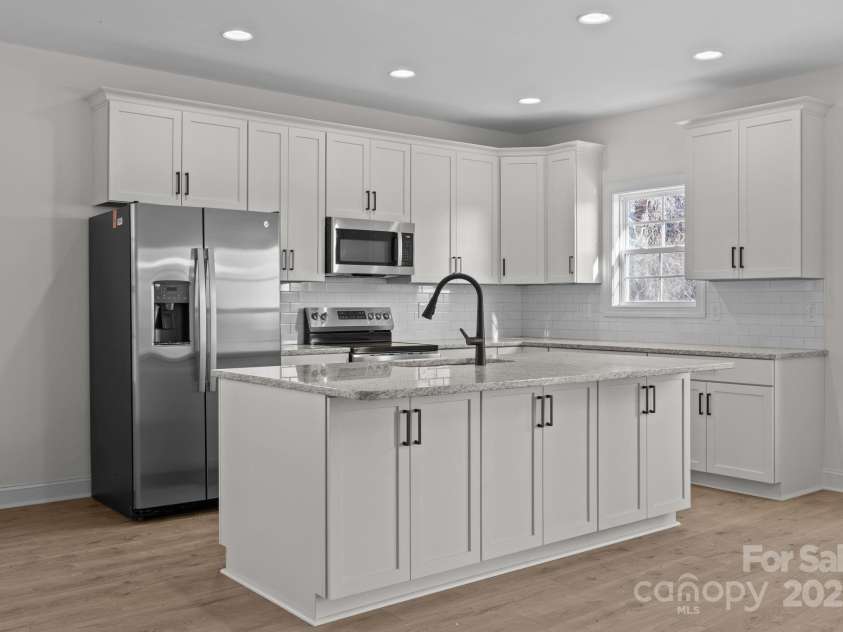 1325 Coppergate Drive, Salisbury, NC 28147.  MLS# CAR4324770, YatesRealty ID 1895. 