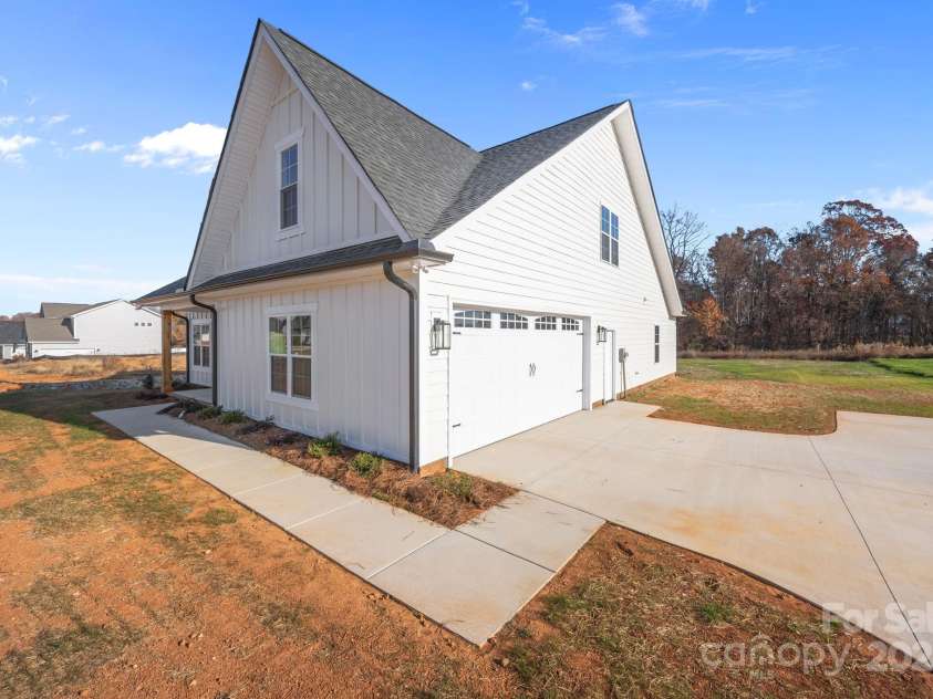 1325 Coppergate Drive, Salisbury, NC 28147.  MLS# CAR4324770, YatesRealty ID 1895. 
