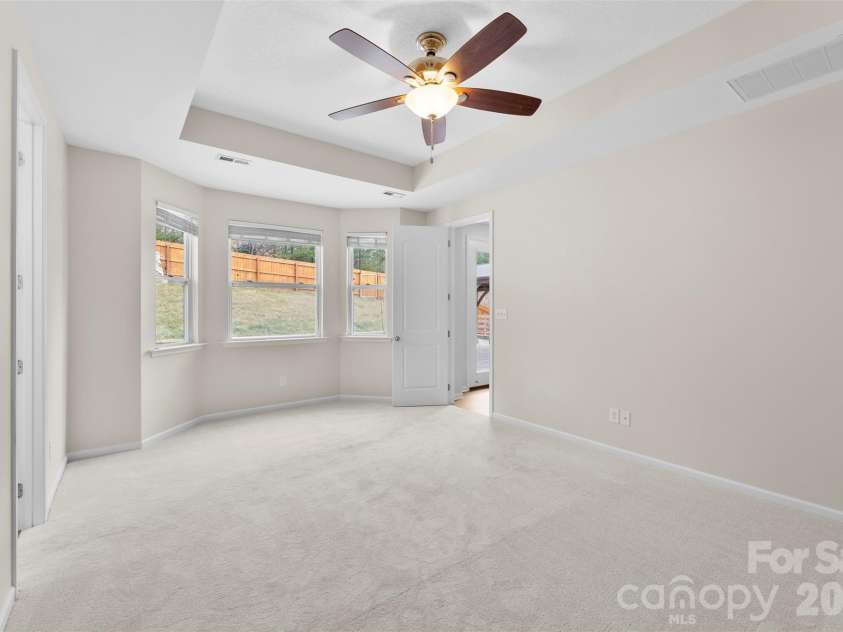 1201 Mckee Farm Lane, Belmont, NC 28012.  MLS# CAR4351148, YatesRealty ID 18950. 