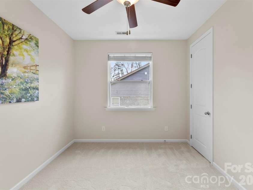 1201 Mckee Farm Lane, Belmont, NC 28012.  MLS# CAR4351148, YatesRealty ID 18950. 