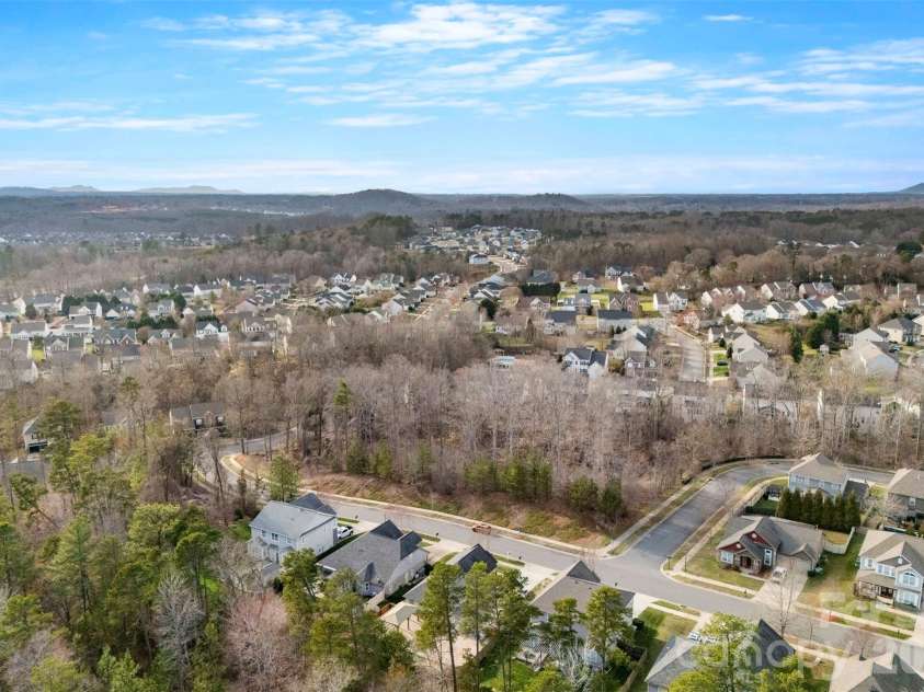 1201 Mckee Farm Lane, Belmont, NC 28012.  MLS# CAR4351148, YatesRealty ID 18950. 
