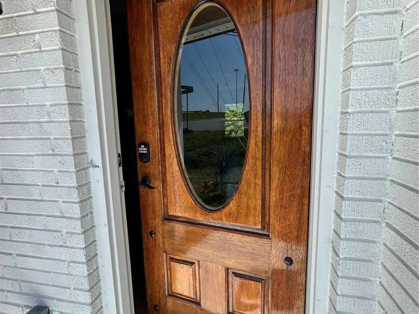 2701 Old North Sharon Amity Road, Charlotte, NC 28205.  MLS# CAR4248104, YatesRealty ID 18951. 