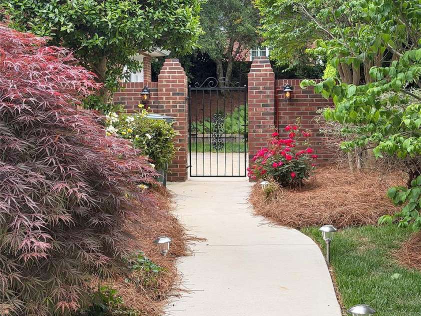3712 Bryantcole Way, Gastonia, NC 28056.  MLS# CAR4375354, YatesRealty ID 18952. 