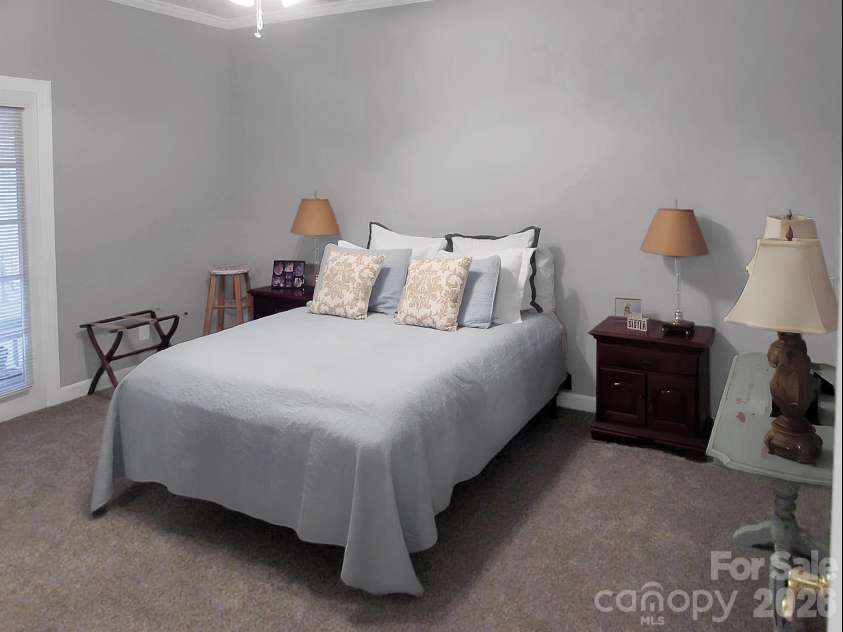 3712 Bryantcole Way, Gastonia, NC 28056.  MLS# CAR4375354, YatesRealty ID 18952. 