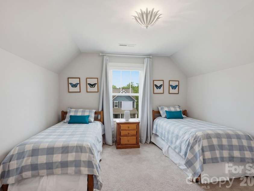 16136 Commodore Drive, Lancaster, SC 29720.  MLS# CAR4365715, YatesRealty ID 18954. 