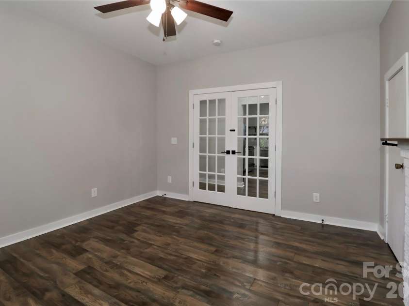 313 Dingler Avenue, Mooresville, NC 28115.  MLS# CAR4317035, YatesRealty ID 18955. Flex Room