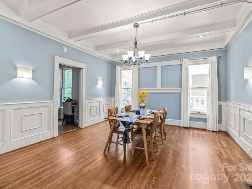 319 Oakland Street, Gastonia, NC 28052.  MLS# CAR4257720, YatesRealty ID 18955. Large Dining Room
