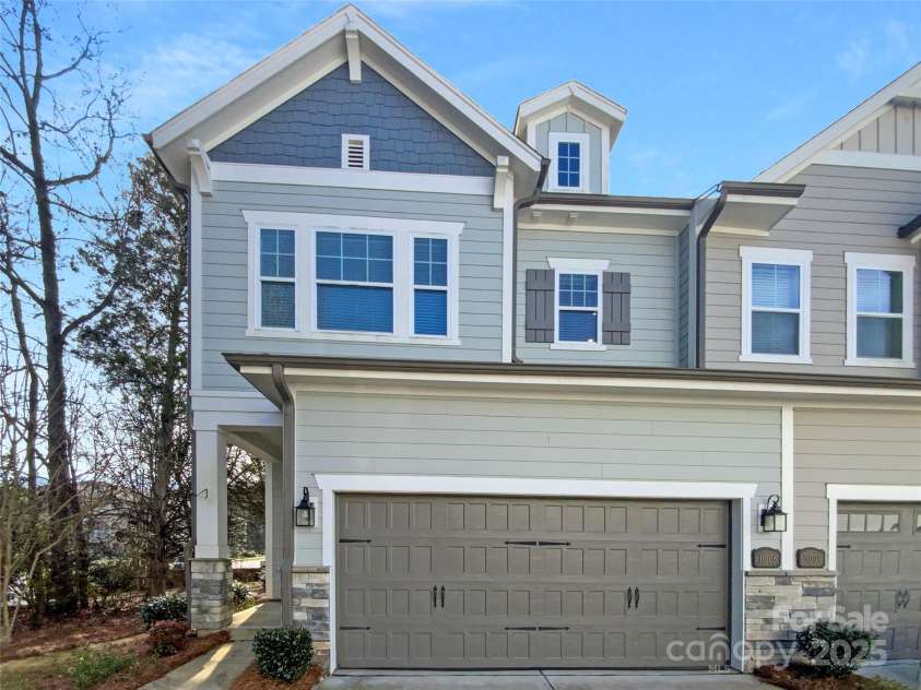 11005 Cobb Creek Court, Charlotte, NC 28277.  MLS# CAR4228293, YatesRealty ID 18956. 