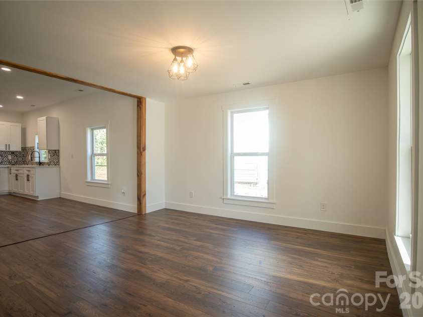 929 Long Street, Salisbury, NC 28144.  MLS# CAR4370414, YatesRealty ID 18957. 