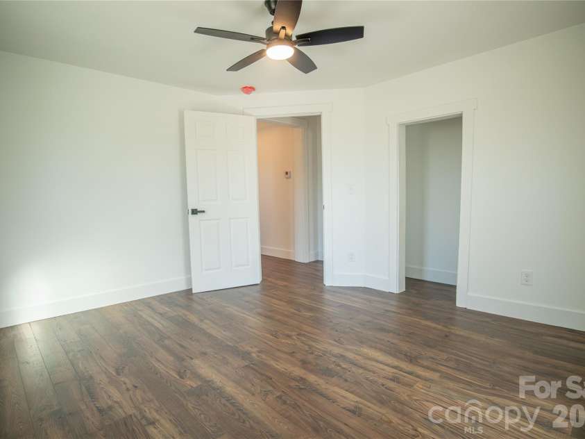 929 Long Street, Salisbury, NC 28144.  MLS# CAR4370414, YatesRealty ID 18957. 