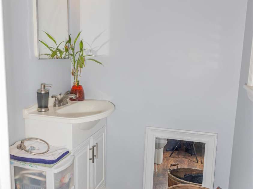 57 Gribble Road, Franklin, NC 28734.  MLS# CAR4253647, YatesRealty ID 18958. 1/2 Bath with Primary Bedroom