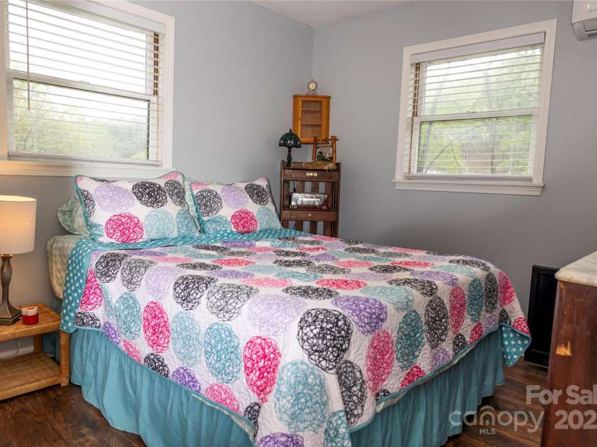 57 Gribble Road, Franklin, NC 28734.  MLS# CAR4253647, YatesRealty ID 18958. 2nd Bedroom on the Right