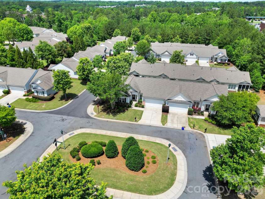 28129 Song Sparrow Lane, Fort Mill, SC 29707.  MLS# CAR4257689, YatesRealty ID 1896. 
