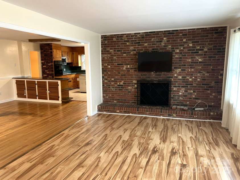 1526 Chase High Road, Forest City, NC 28043.  MLS# CAR4254382, YatesRealty ID 18960. 