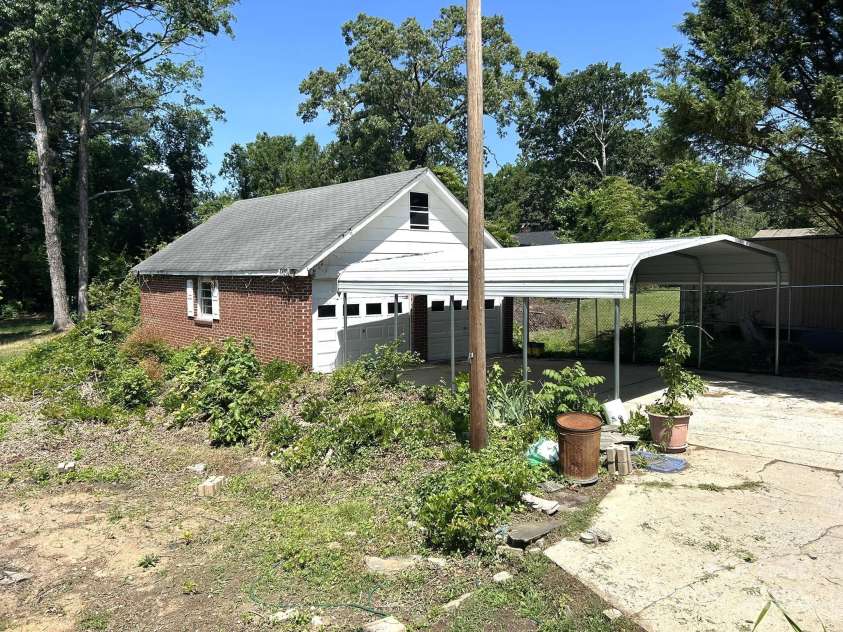 1526 Chase High Road, Forest City, NC 28043.  MLS# CAR4254382, YatesRealty ID 18960. 