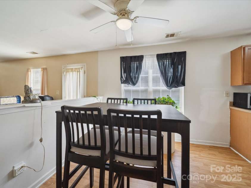 3014 Robin Terry Court, Charlotte, NC 28208.  MLS# CAR4262855, YatesRealty ID 18961. 