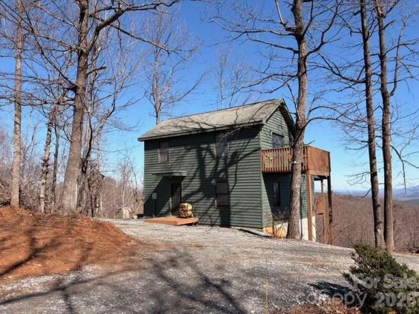 2329 Pinnacle Parkway, Union Mills, NC 28167.  MLS# CAR4250826, YatesRealty ID 18962. Front