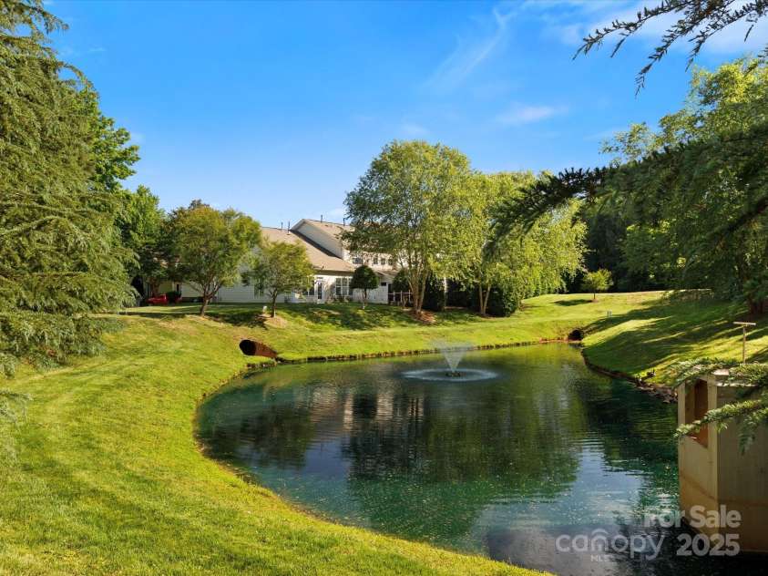 1219 Crown Vista Drive, Fort Mill, SC 29707.  MLS# CAR4254601, YatesRealty ID 18965. 