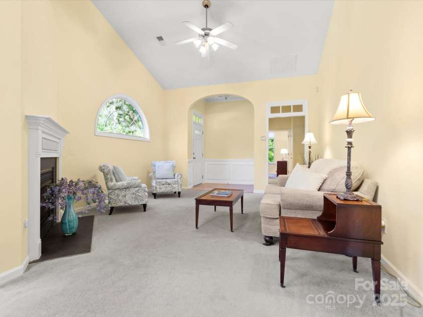 1219 Crown Vista Drive, Fort Mill, SC 29707.  MLS# CAR4254601, YatesRealty ID 18965. 