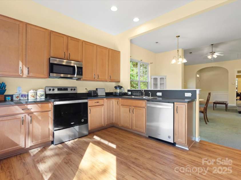 1219 Crown Vista Drive, Fort Mill, SC 29707.  MLS# CAR4254601, YatesRealty ID 18965. 