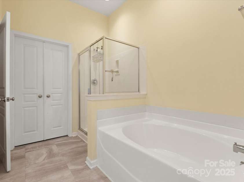 1219 Crown Vista Drive, Fort Mill, SC 29707.  MLS# CAR4254601, YatesRealty ID 18965. 