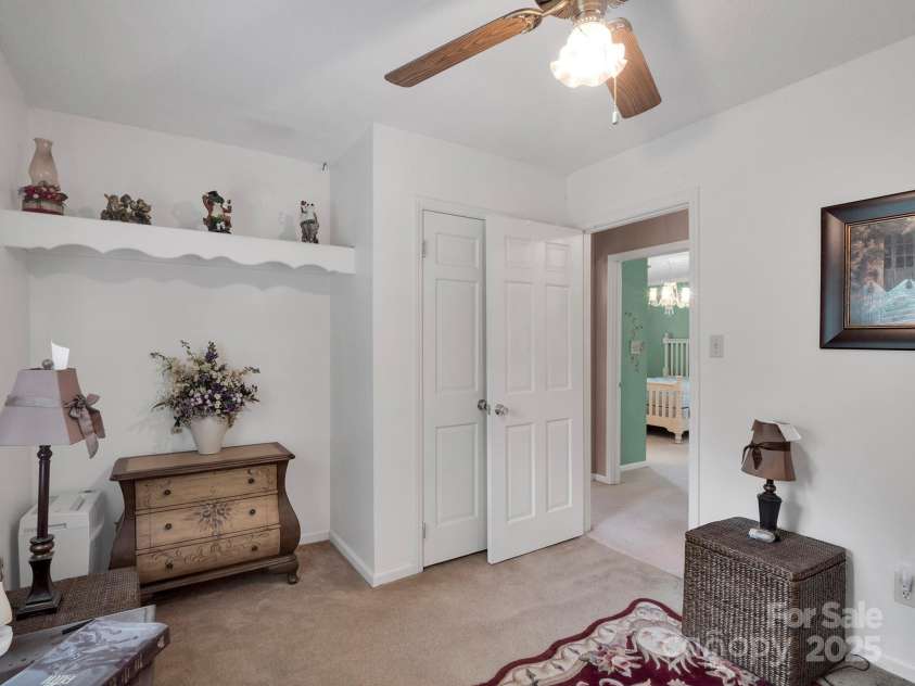 409 Ridge Road, Clover, SC 29710.  MLS# CAR4268763, YatesRealty ID 18967. 