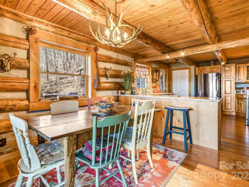 1873 El Miner Drive, Mars Hill, NC 28754.  MLS# CAR4251869, YatesRealty ID 18968. Extra seating at the kitchen island.