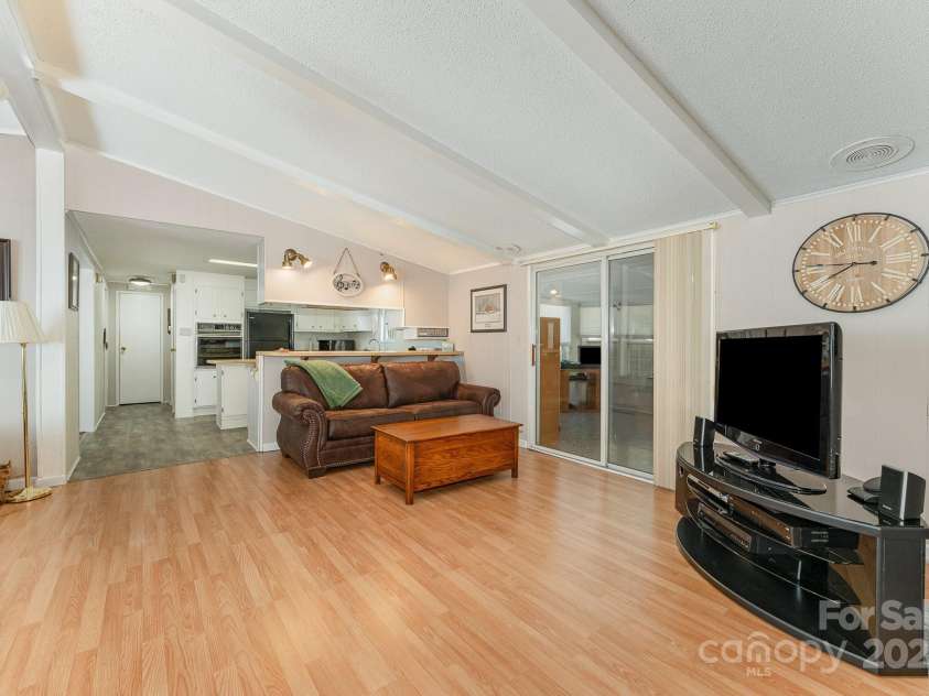 5013 Friendship Circle Road, East Bend, NC 27018.  MLS# CAR4253908, YatesRealty ID 1897. 