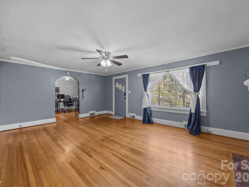 151 Corriher Avenue, Salisbury, NC 28144.  MLS# CAR4314788, YatesRealty ID 18970. 