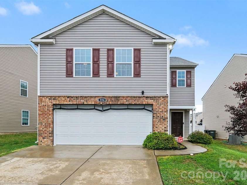 594 Shellbark Drive, Concord, NC 28025.  MLS# CAR4375935, YatesRealty ID 18972. 