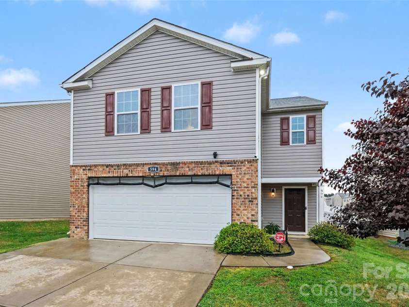 594 Shellbark Drive, Concord, NC 28025.  MLS# CAR4375935, YatesRealty ID 18972. 