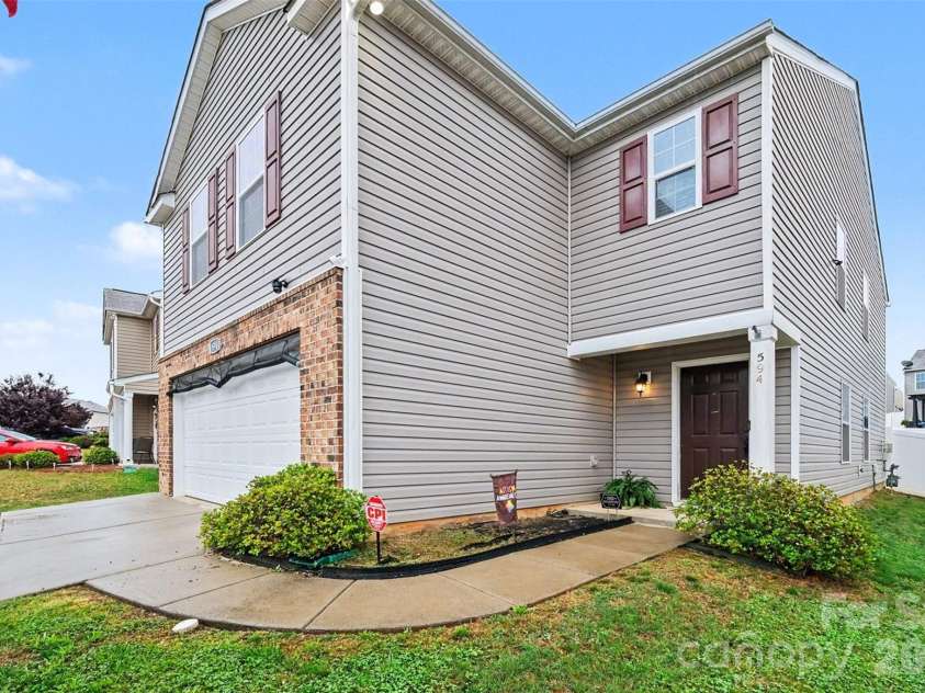594 Shellbark Drive, Concord, NC 28025.  MLS# CAR4375935, YatesRealty ID 18972. 