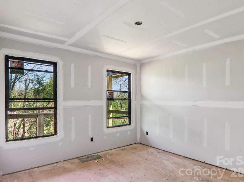 124 Main Street, Mars Hill, NC 28754.  MLS# CAR4375726, YatesRealty ID 18973. Bedroom 2
