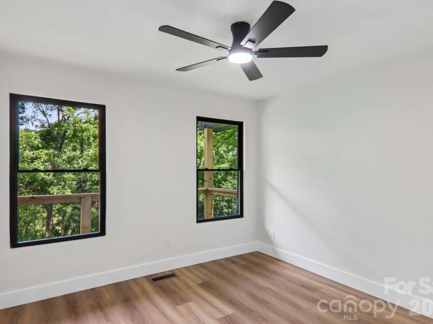 124 Main Street, Mars Hill, NC 28754.  MLS# CAR4375726, YatesRealty ID 18973. Bedroom 3
