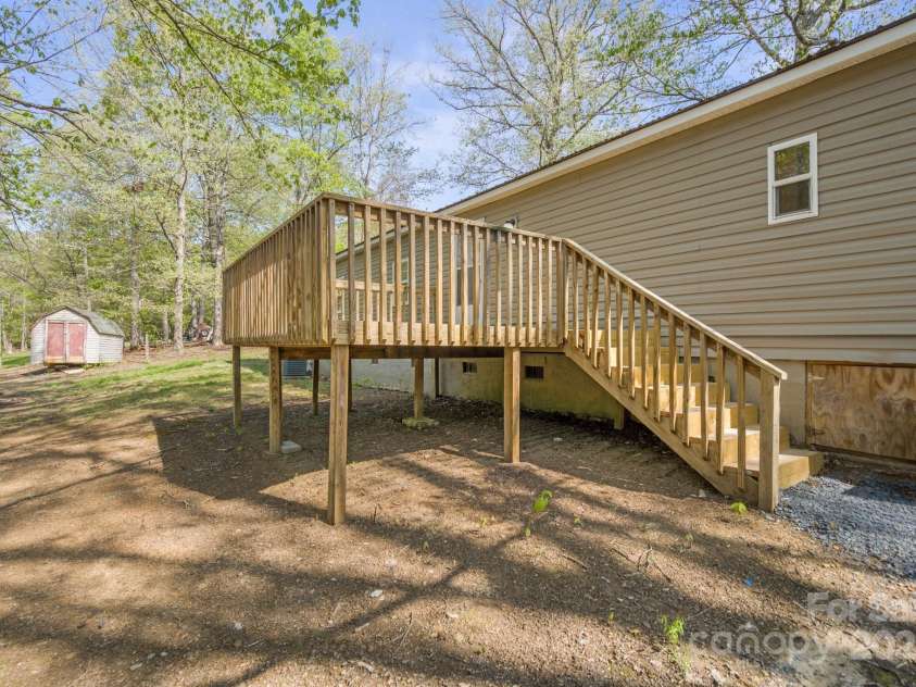 170 Dusty Loop Drive, Mount Gilead, NC 27306.  MLS# CAR4244157, YatesRealty ID 18973. 
