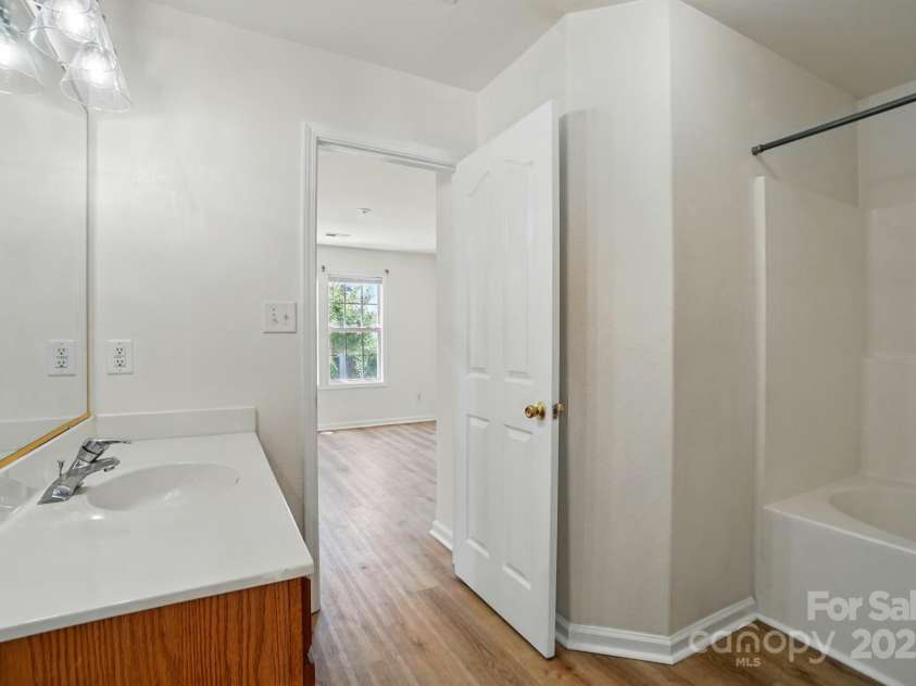 8605 Sawleaf Court, Charlotte, NC 28215.  MLS# CAR4263446, YatesRealty ID 18975. 