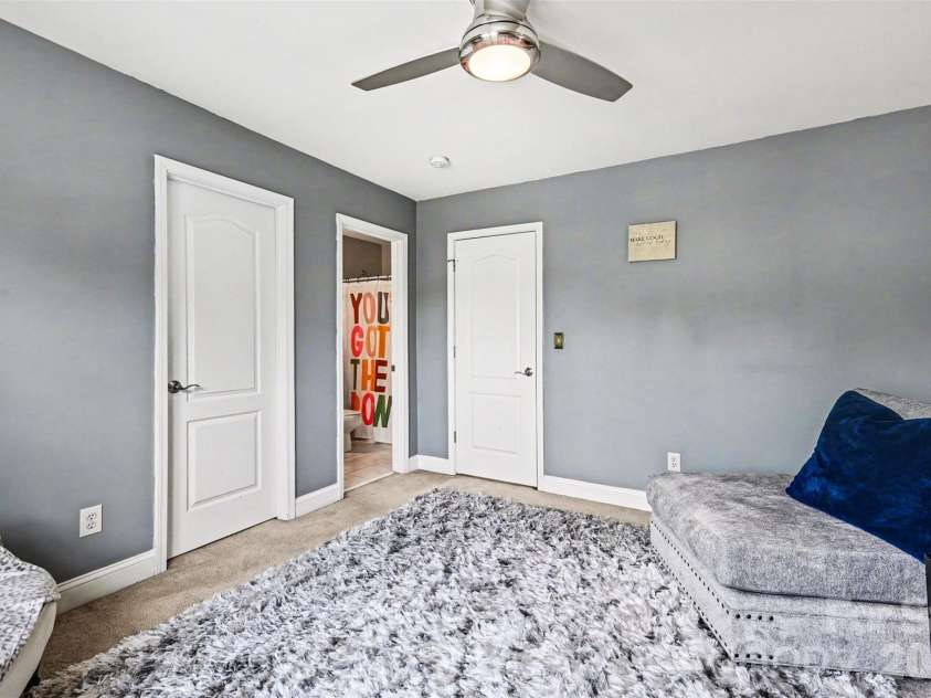 9811 Julliard Drive, Mint Hill, NC 28227.  MLS# CAR4365718, YatesRealty ID 18976. 