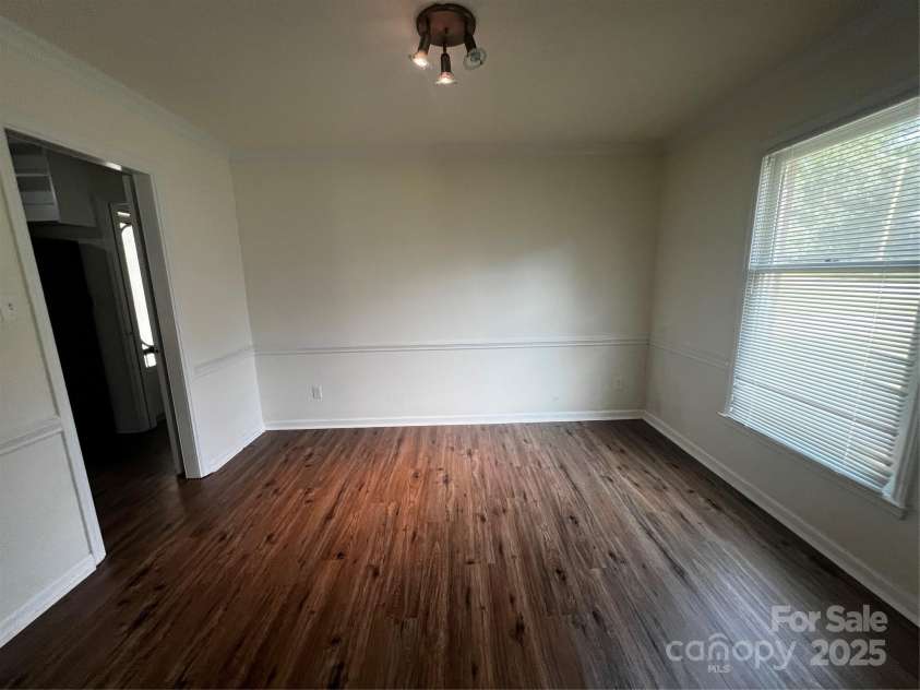 629 Belmorrow Drive, Charlotte, NC 28214.  MLS# CAR4247831, YatesRealty ID 18979. DR