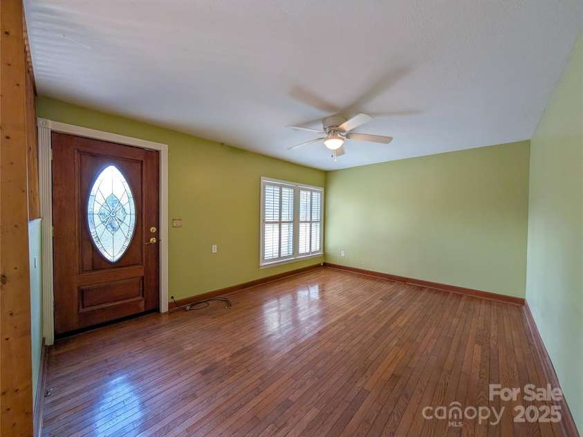 455 Rocky Springs Heights, Burnsville, NC 28714.  MLS# CAR4217195, YatesRealty ID 1898. 