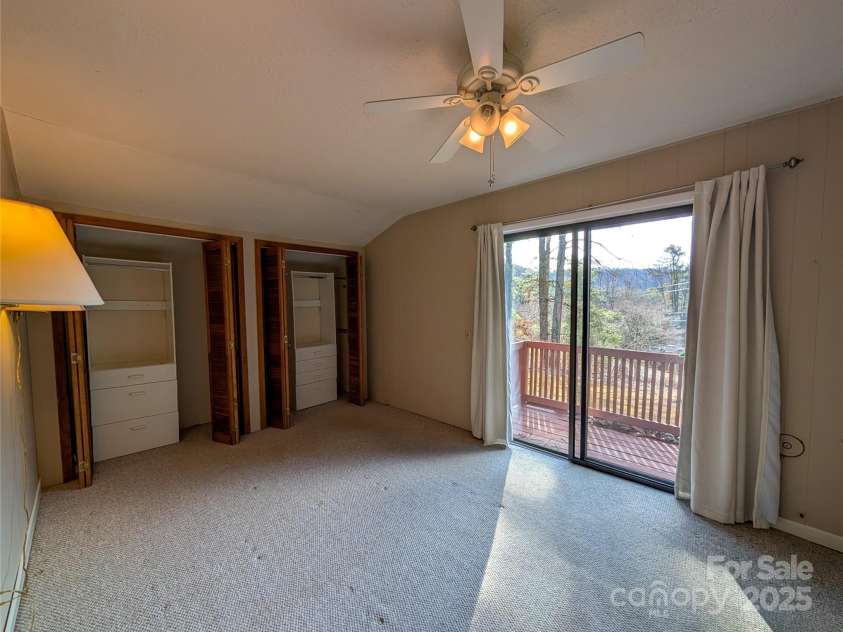 455 Rocky Springs Heights, Burnsville, NC 28714.  MLS# CAR4217195, YatesRealty ID 1898. 